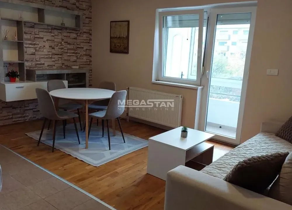 Izdavanje, dvosoban stan, 40m², Ledine, Beograd