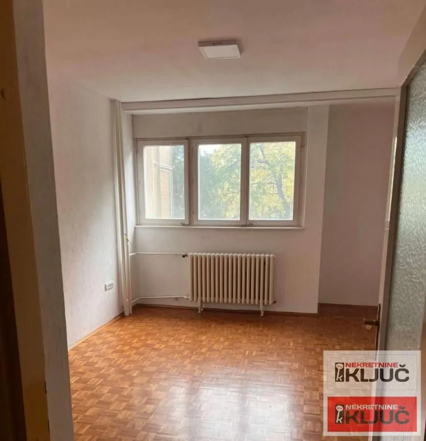 Izdavanje, trosoban stan, 78m², Liman 3, Novi Sad Sve Podlokacije