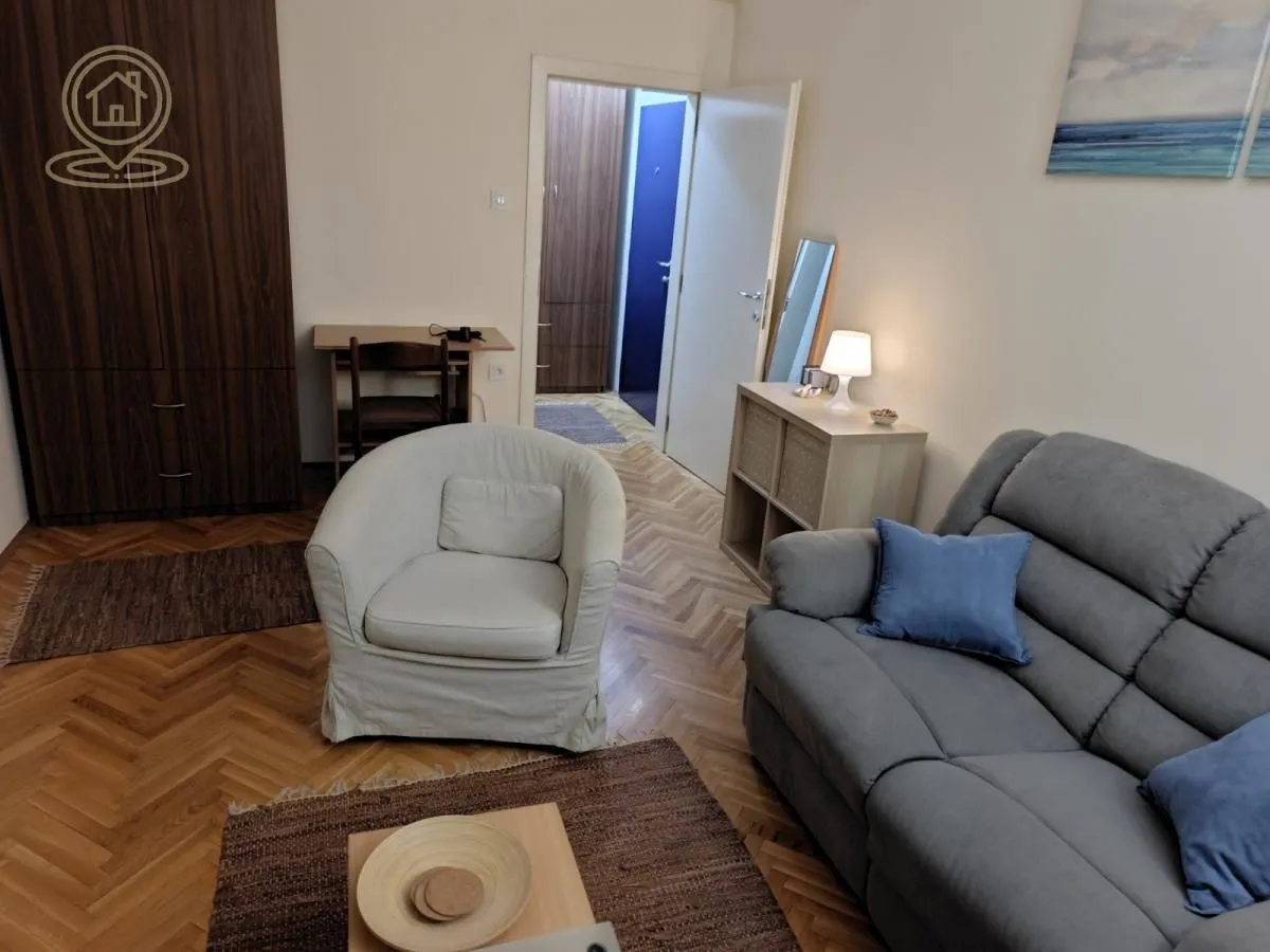 Izdavanje, dvosoban stan, 43m², Grbavica, Novi Sad Sve Podlokacije