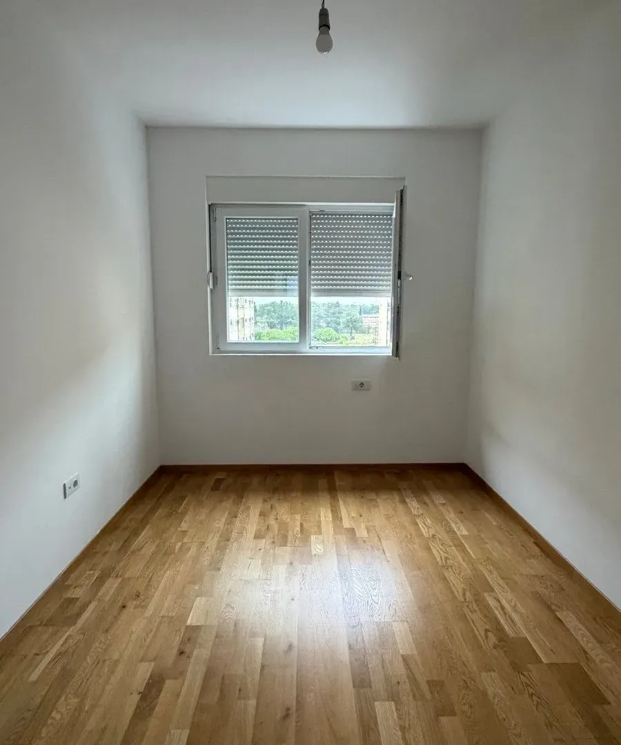 Prodaja, dvosoban stan, 73m², Tuški Put, Podgorica