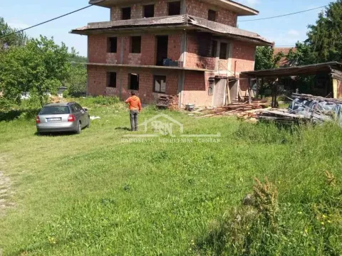 Prodaja, kuća, 607m², Lisović, Barajevo - image 2
