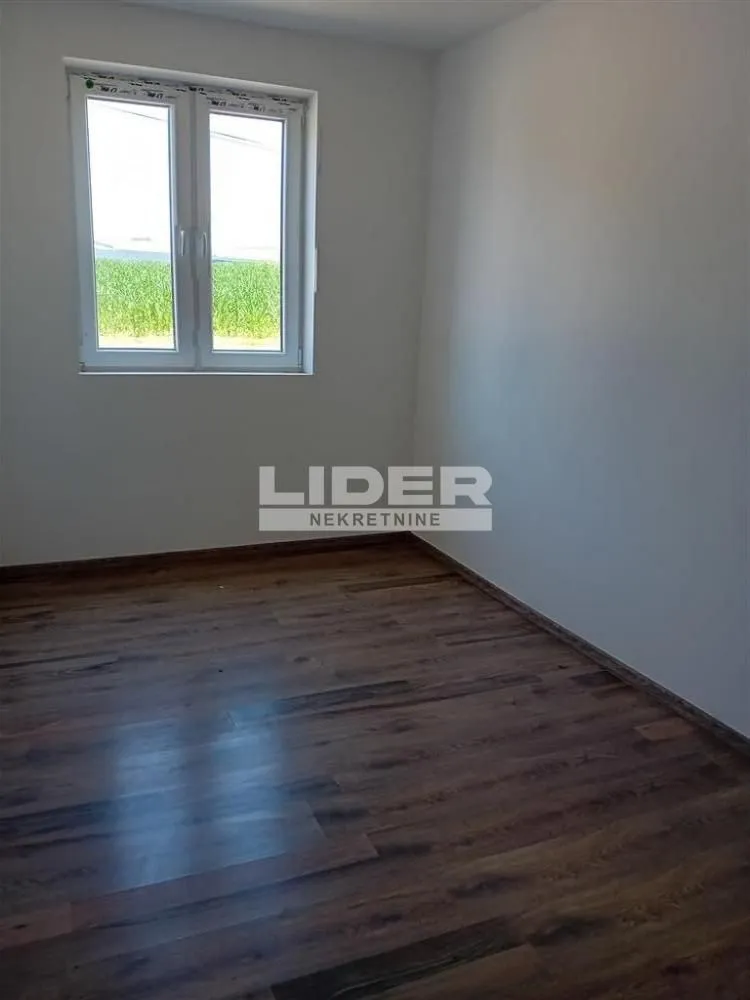 Prodaja, kuća, 115m², Krčedin, Inđija