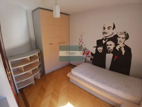 Prodaja, četvorosoban stan, 105m², Centar, Jagodina - image 18