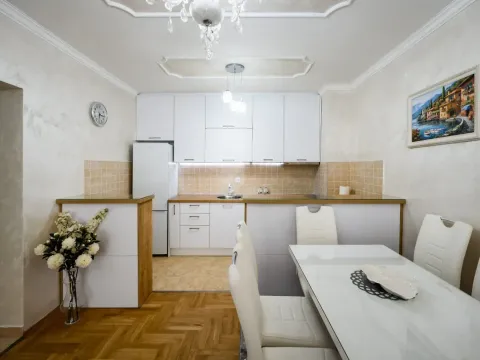 Rent, two bedroom apartment, 65m², Stari Aerodrom, Podgorica - image 6