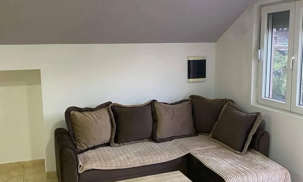 Rent, one bedroom apartment, 45m², Momišići, Podgorica