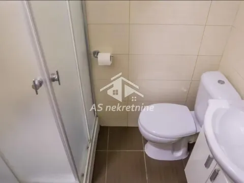 Izdavanje, četvorosoban stan, 93m², Voždovac Sve Podlokacije, Beograd - image 31