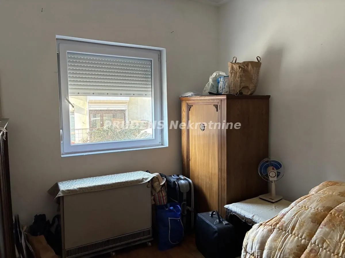 Sale, house, 61m², Vračar Sve Podlokacije, Beograd