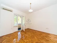 Izdavanje, jednosoban stan, 60m², Centar, Podgorica - image 11