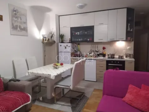 Prodaja, stan, 28m², Tivat, Crna Gora - image 2