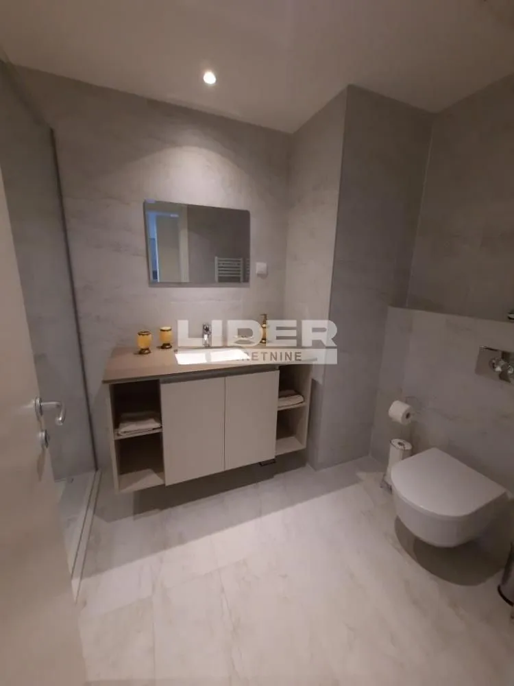 Rent, two bedroom apartment, 54m², Savski Venac, Beograd