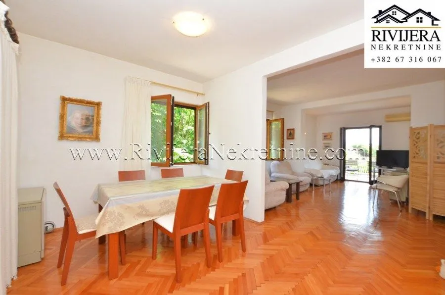 Prodaja, trosoban stan, 106m², Centar, Herceg Novi