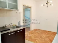 Sale, one bedroom apartment, 38m², Vračar Sve Podlokacije, Beograd - image 21