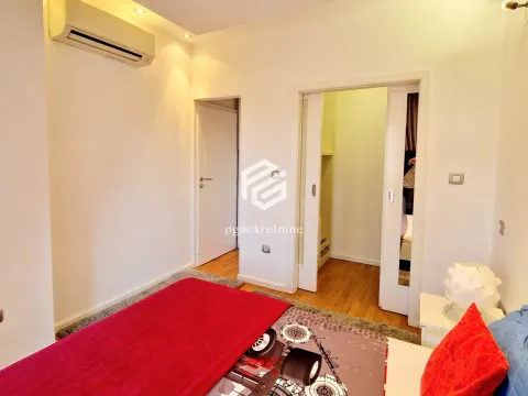 Izdavanje, jednosoban stan, 60m², Stari Aerodrom, Podgorica - image 8