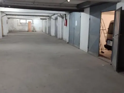 Parking garaža in Centar