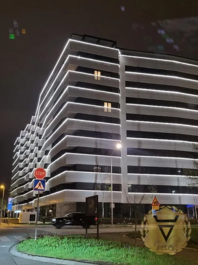 Izdavanje, dvosoban stan, 60m², Stari Merkator, Novi Beograd Sve Podlokacije