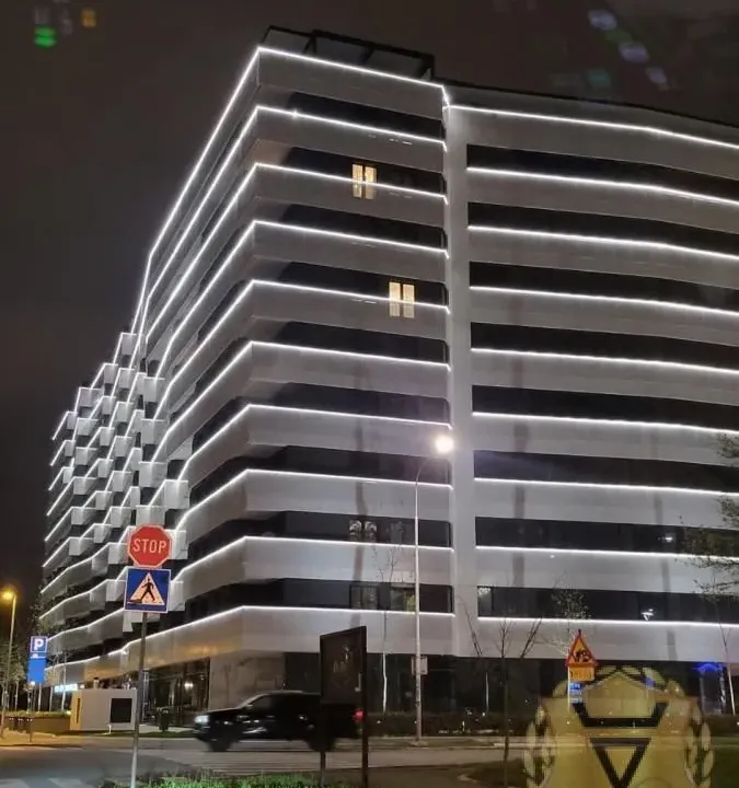 Izdavanje, dvosoban stan, 60m², Stari Merkator, Novi Beograd Sve Podlokacije