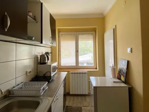 Rent, two bedroom apartment, 60m², Centar, Žabljak - image 3