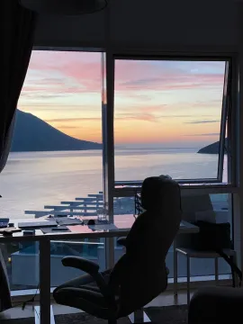 Izdavanje, dvosoban stan, 92m², Tre Canne, Budva - image 2