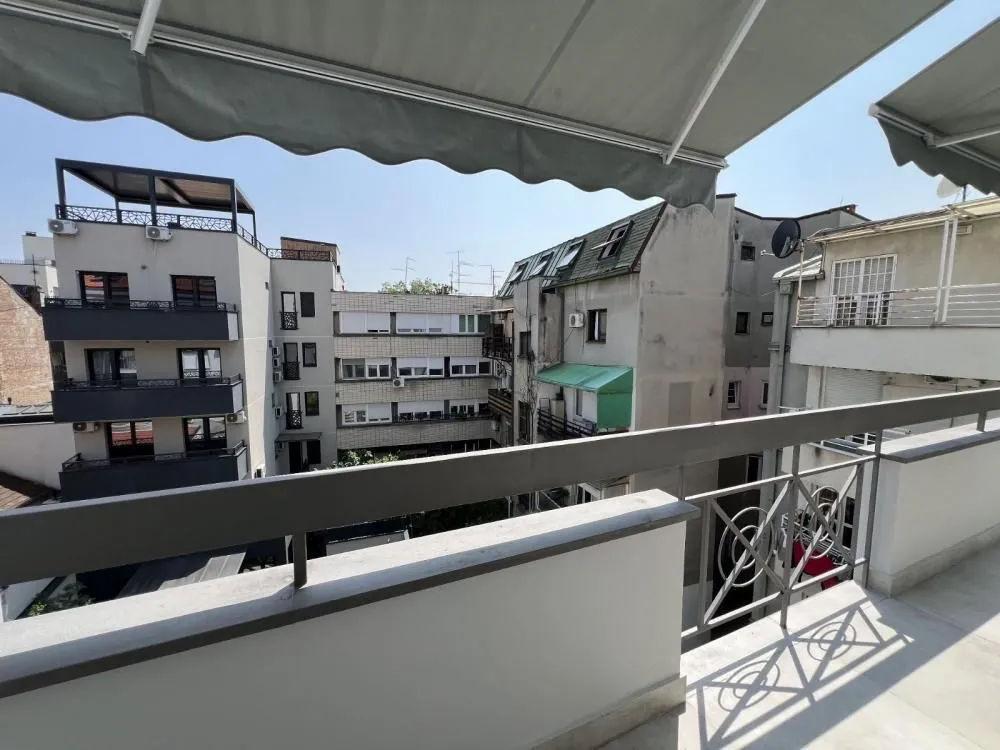 Rent, four bedroom apartment, 135m², Vračar Hram, Vračar Sve Podlokacije