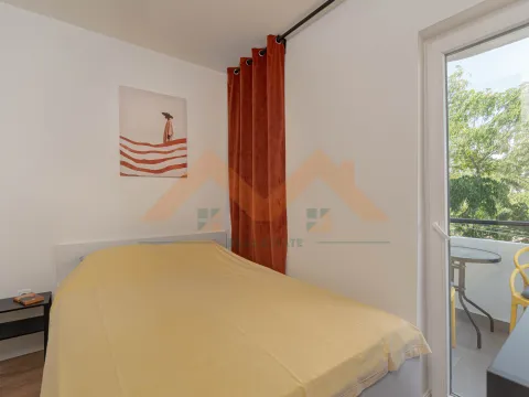 Izdavanje, jednosoban stan, 30m², Stari Aerodrom, Podgorica - image 8