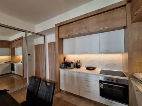 Izdavanje, trosoban stan, 78m², Beograd Na Vodi, Beograd - image 5