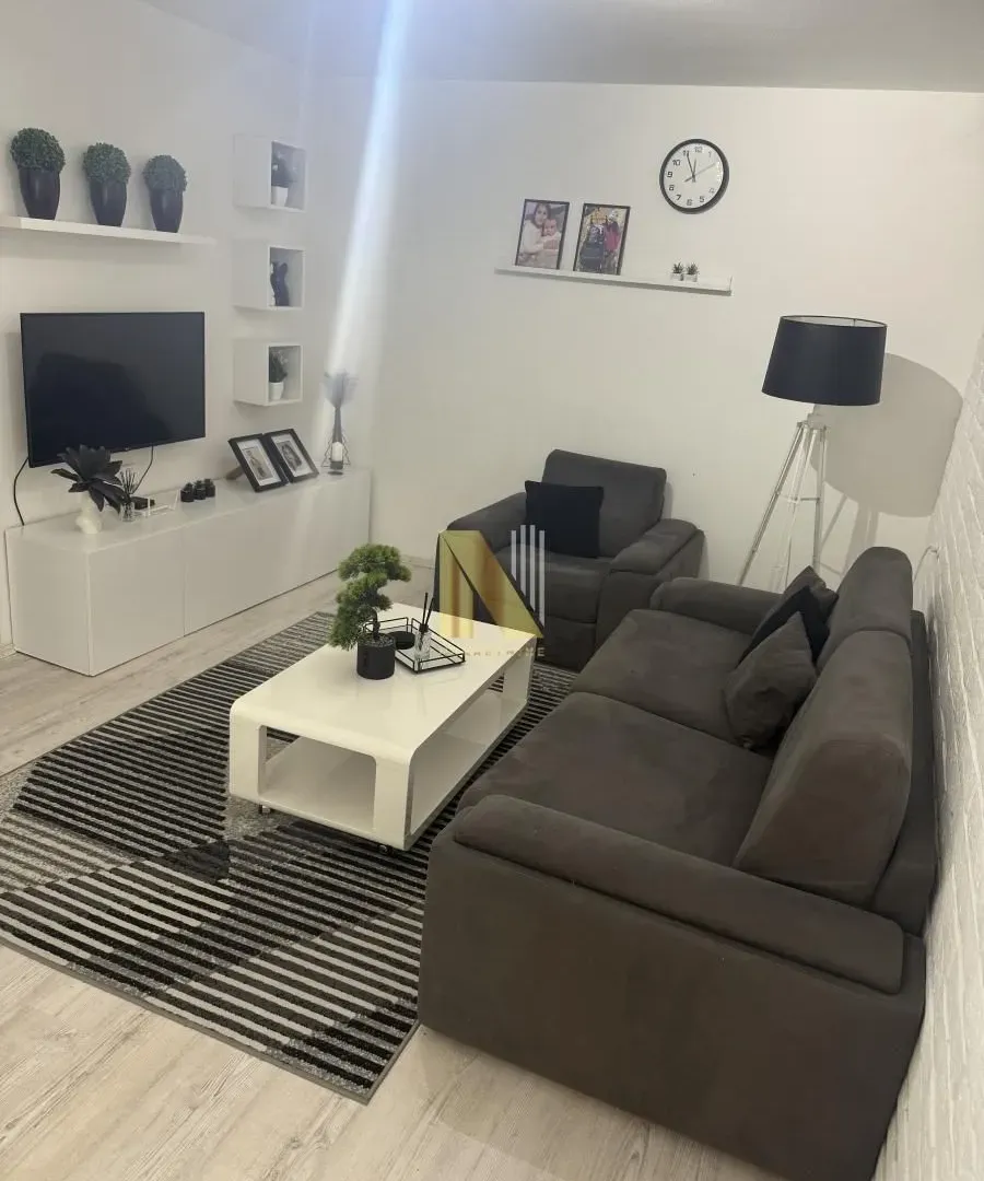 Prodaja, dvosoban stan, 55m², Sajmište, Novi Sad