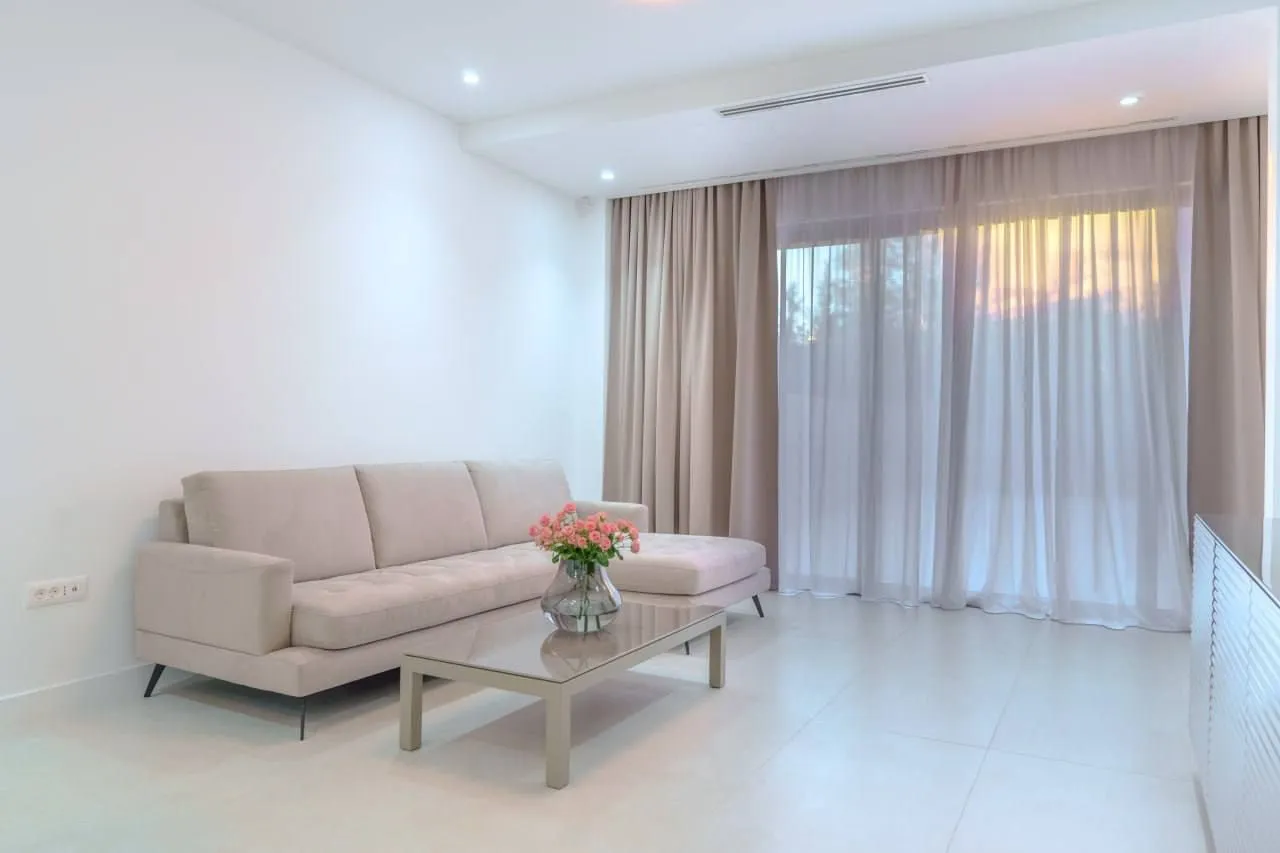 Sale, house, 240m², Tivat, Crna Gora