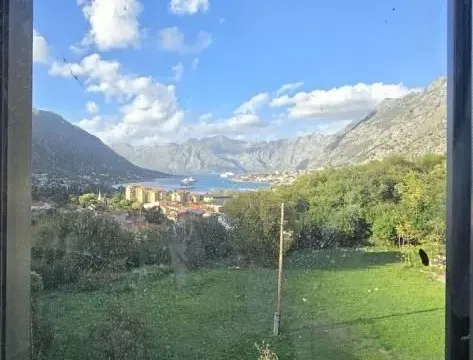 Sale, three bedroom apartment, 94m², Škaljari, Kotor - image 13