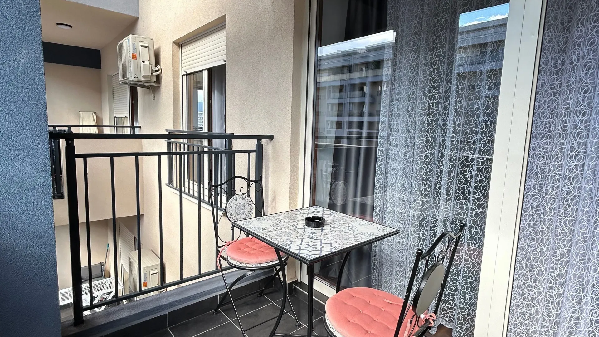 Stan-na-dan, garsonjera, 26m², Master Kvart, Podgorica