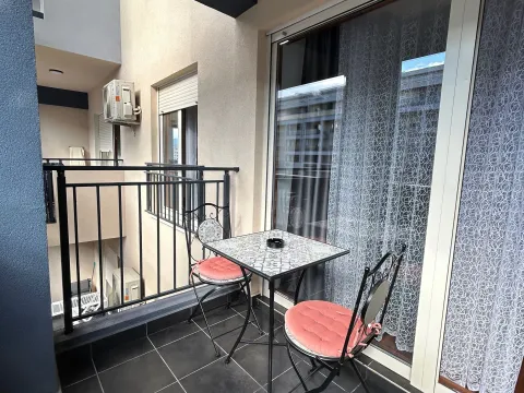 Stan-na-dan, garsonjera, 26m², Master Kvart, Podgorica - image 7