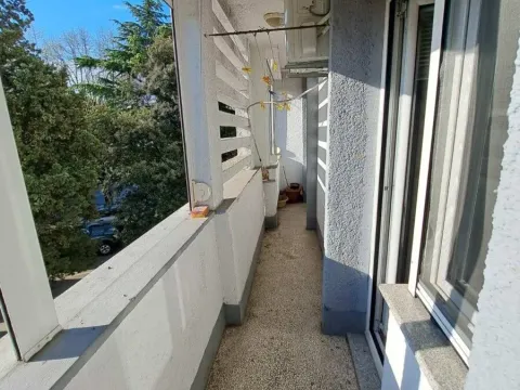 Rent, one bedroom apartment, 40m², Preko Morače, Podgorica - image 8