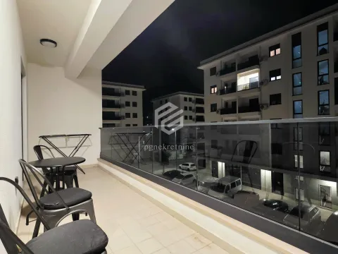 Rent, two bedroom apartment, 69m², City Kvart, Podgorica - image 16