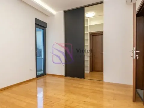 Rent, house, 160m², Dalmatinska ulica, Podgorica - image 14