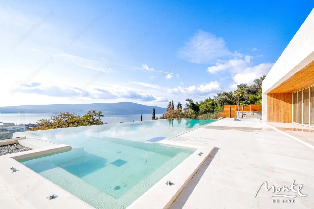 Prodaja, kuća, 791m², Donja Lastva, Tivat