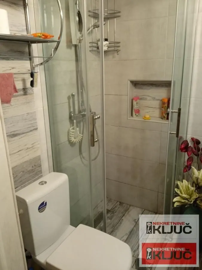 Prodaja, dvosoban stan, 56m², Bulevar Oslobodjenja, Novi Sad Sve Podlokacije