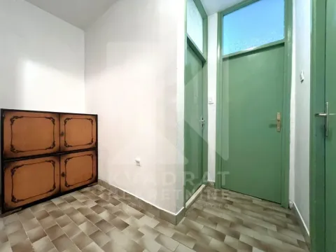 Izdavanje, jednosoban stan, 50m², Tuški Put, Podgorica - image 9