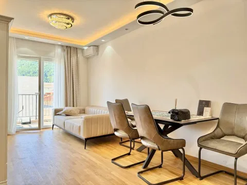 Prodaja, jednosoban stan, 46m², Centar, Budva - image 8