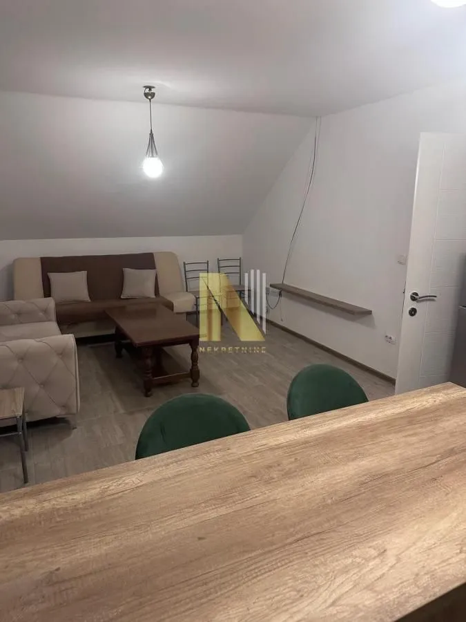 Izdavanje, trosoban stan, 65m², Veternik, Novi Sad Sve Podlokacije