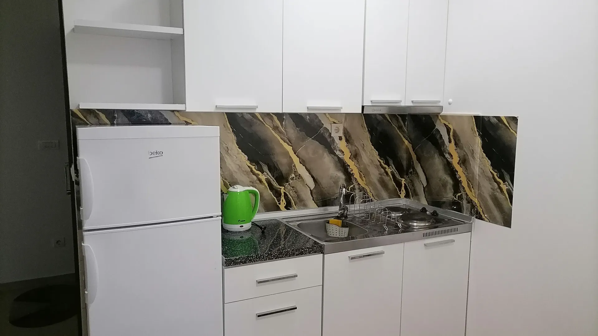 Rent, one bedroom apartment, 30m², Rozino, Budva