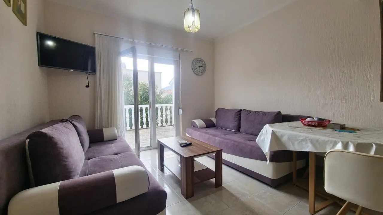 Rent, two bedroom apartment, 60m², Budva, Crna Gora