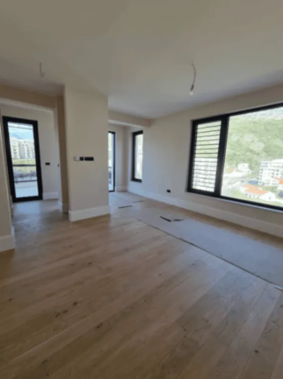 Sale, two bedroom apartment, 113m², Bečići, Budva