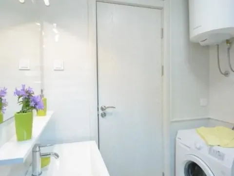 Prodaja, dvosoban stan, 64m², Bečići, Budva - image 10