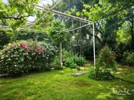 Sale, house, 350m², Velje Brdo, Podgorica - image 2