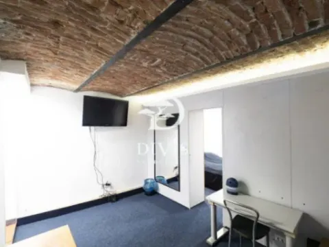 Sale, apartment, 33m², Stari Grad, Beograd