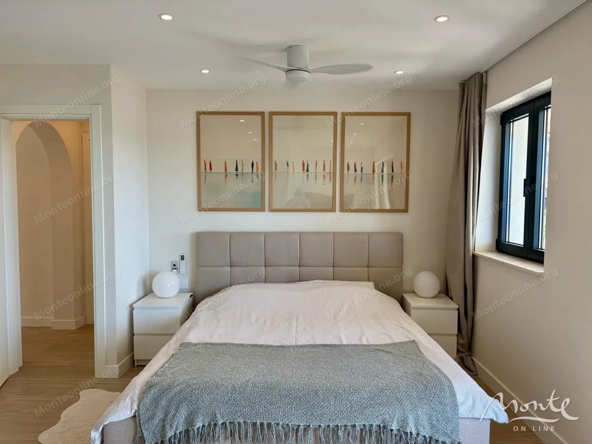 Prodaja, kuća, 220m², Tivat, Crna Gora