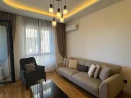 Izdavanje, jednosoban stan, 50m², City Kvart, Podgorica - image 1