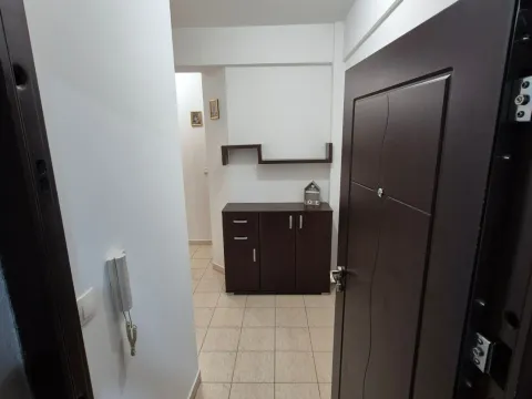 Izdavanje, dvosoban stan, 92m², Zabjelo, Podgorica - image 2