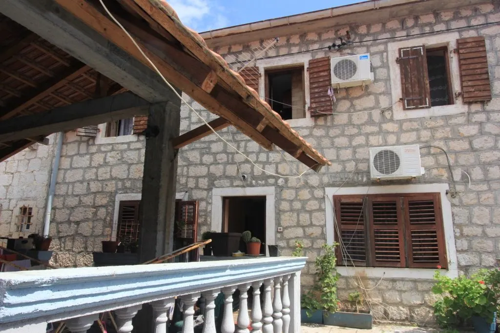 Sale, house, 261m², Dobrota, Kotor