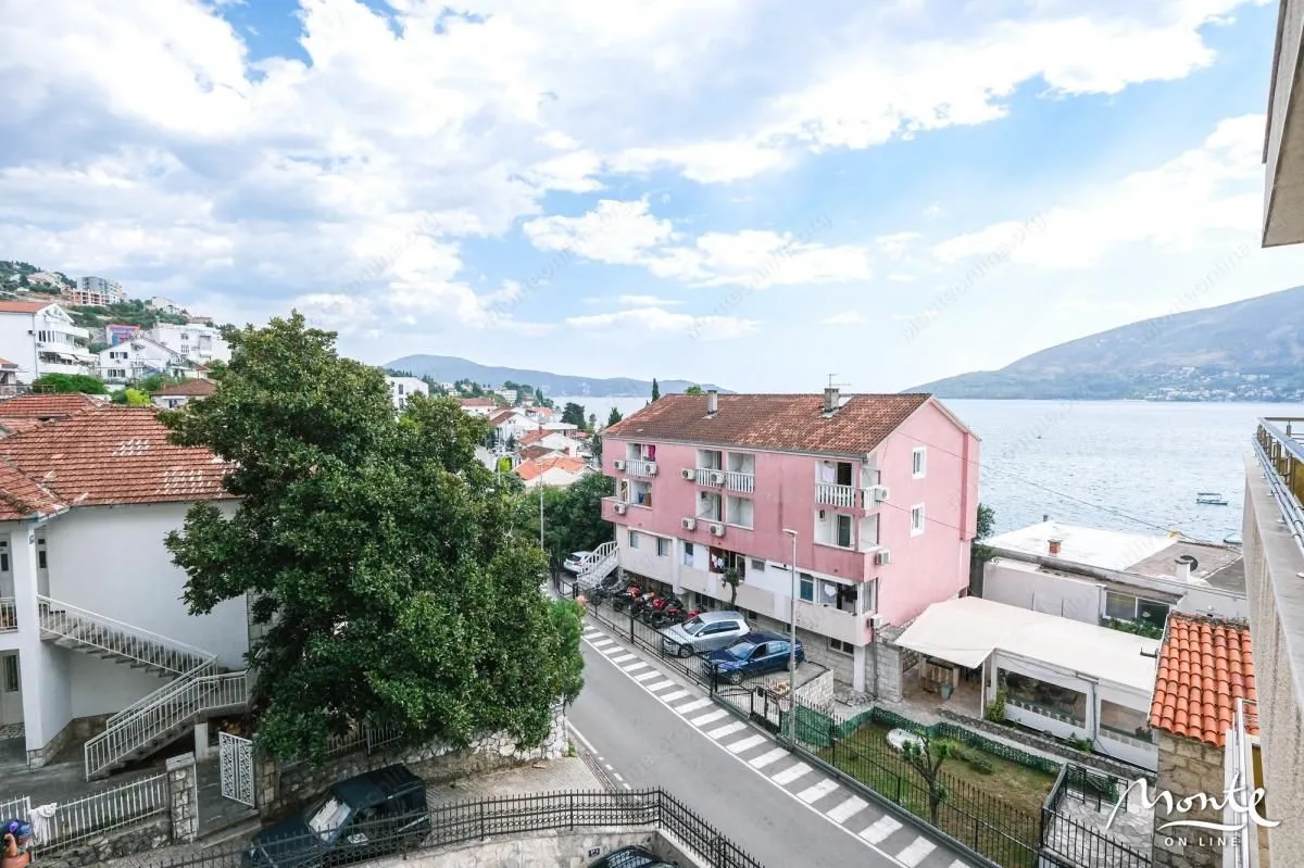 Prodaja, jednosoban stan, 64m², Igalo, Herceg Novi