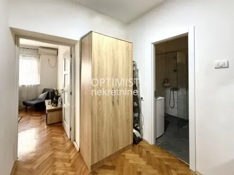 Rent, one bedroom apartment, 32m², Stari Grad, Beograd - image 5